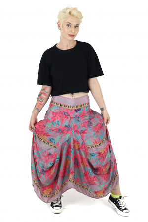 Fusta asimetrica din material fluid cu print floral - Model 13 [1]