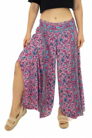 Pantaloni - Pantaloni din material fluid petrecuti cu print floral - Model 13