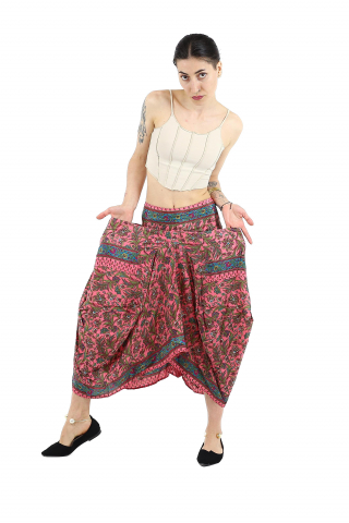 Fusta asimetrica din material fluid cu print floral - Model 39 [3]