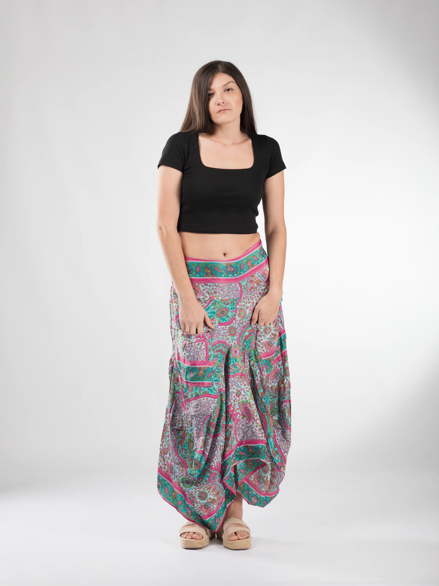 Primavara 2026 - Fusta asimetrica din material fluid cu print floral - Model 66