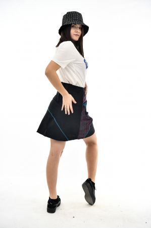 Fusta medie cu un buzunar cu print abstract - Negru [6]