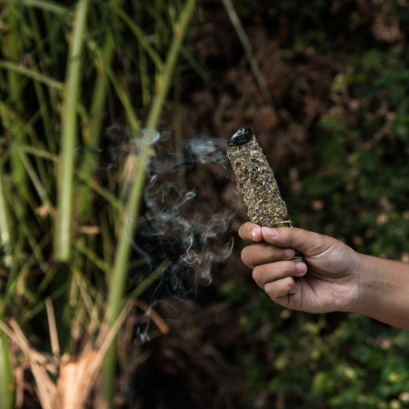 Manunchi Fumigatie Sahumo Sagrada Madre - 1 bucată - White Sage [1]