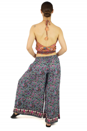 Pantaloni cu croi lejer din material fluid si fir auriu - Model 12 [3]