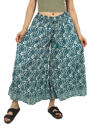 Pantaloni - Pantaloni cu croi lejer din material fluid si fir auriu - Model 12