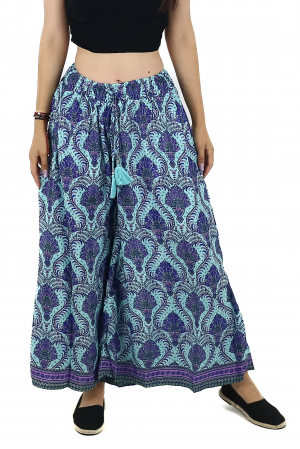 Pantaloni - Pantaloni cu croi lejer din material fluid si fir auriu - Model 16
