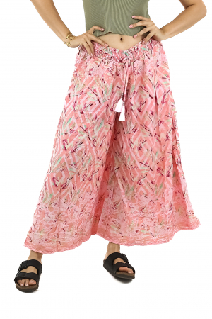 Pantaloni - Pantaloni cu croi lejer din material fluid si fir auriu - Model 12