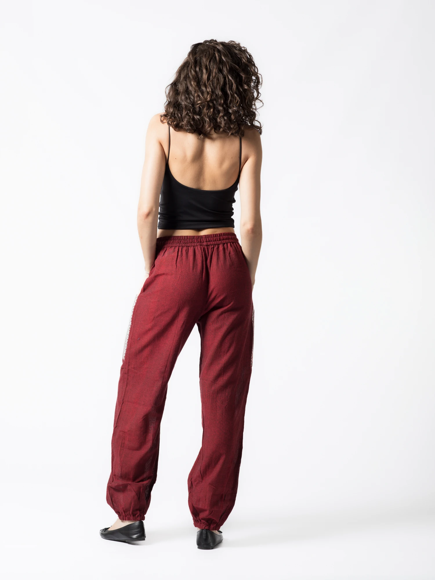 Pantaloni din bumbac cu șnur în talie și buzunare frontale cu detalii - Vișiniu [4]