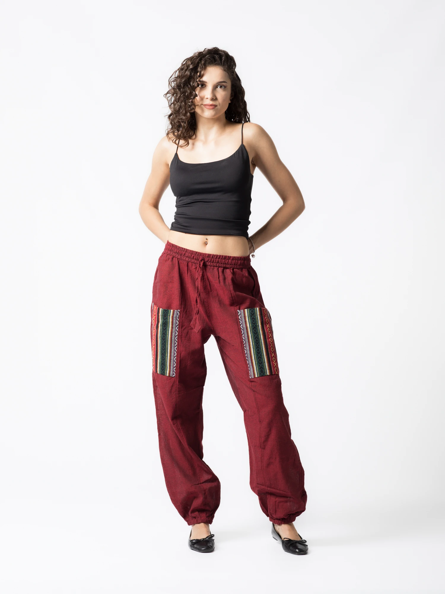 Pantaloni din bumbac cu șnur în talie și buzunare frontale cu detalii - Vișiniu [3]