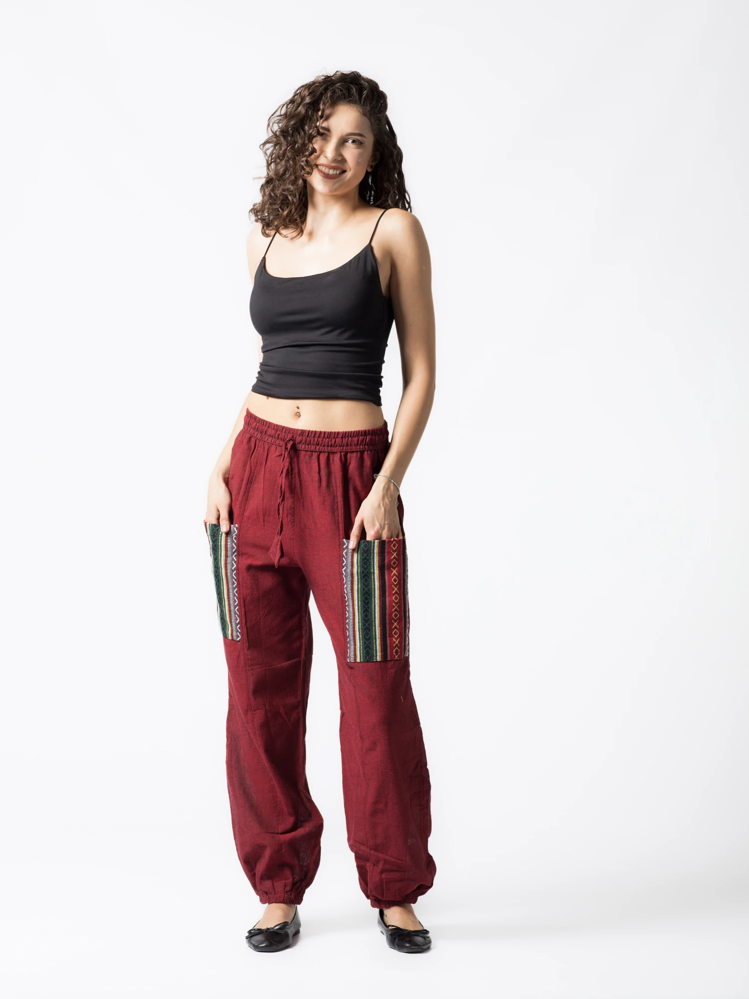 Pantaloni din bumbac cu șnur în talie și buzunare frontale cu detalii - Vișiniu [1]