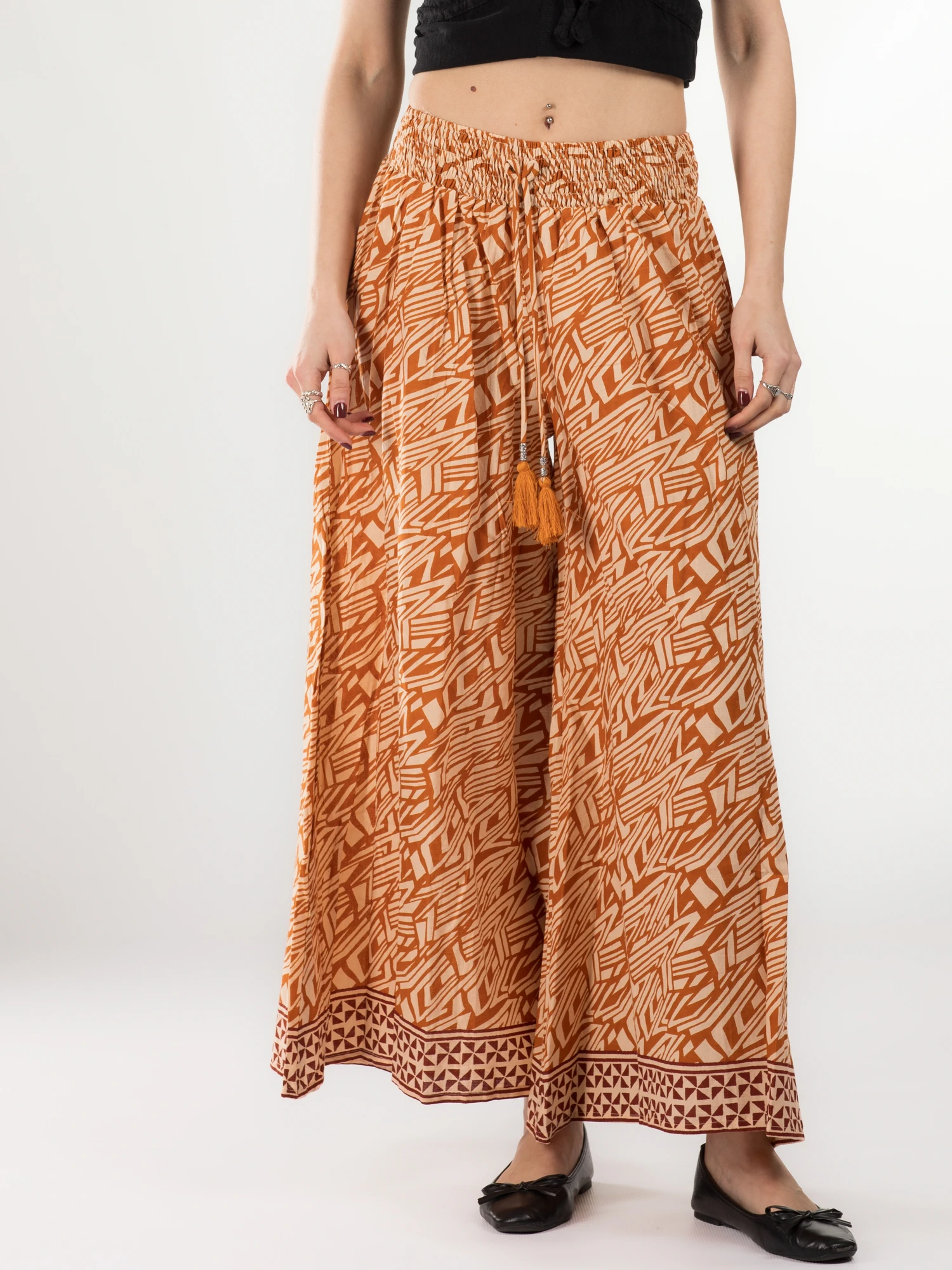 Primavara 2026 - Pantaloni din bumbac evazati cu elastic si snur in talie - Model 17