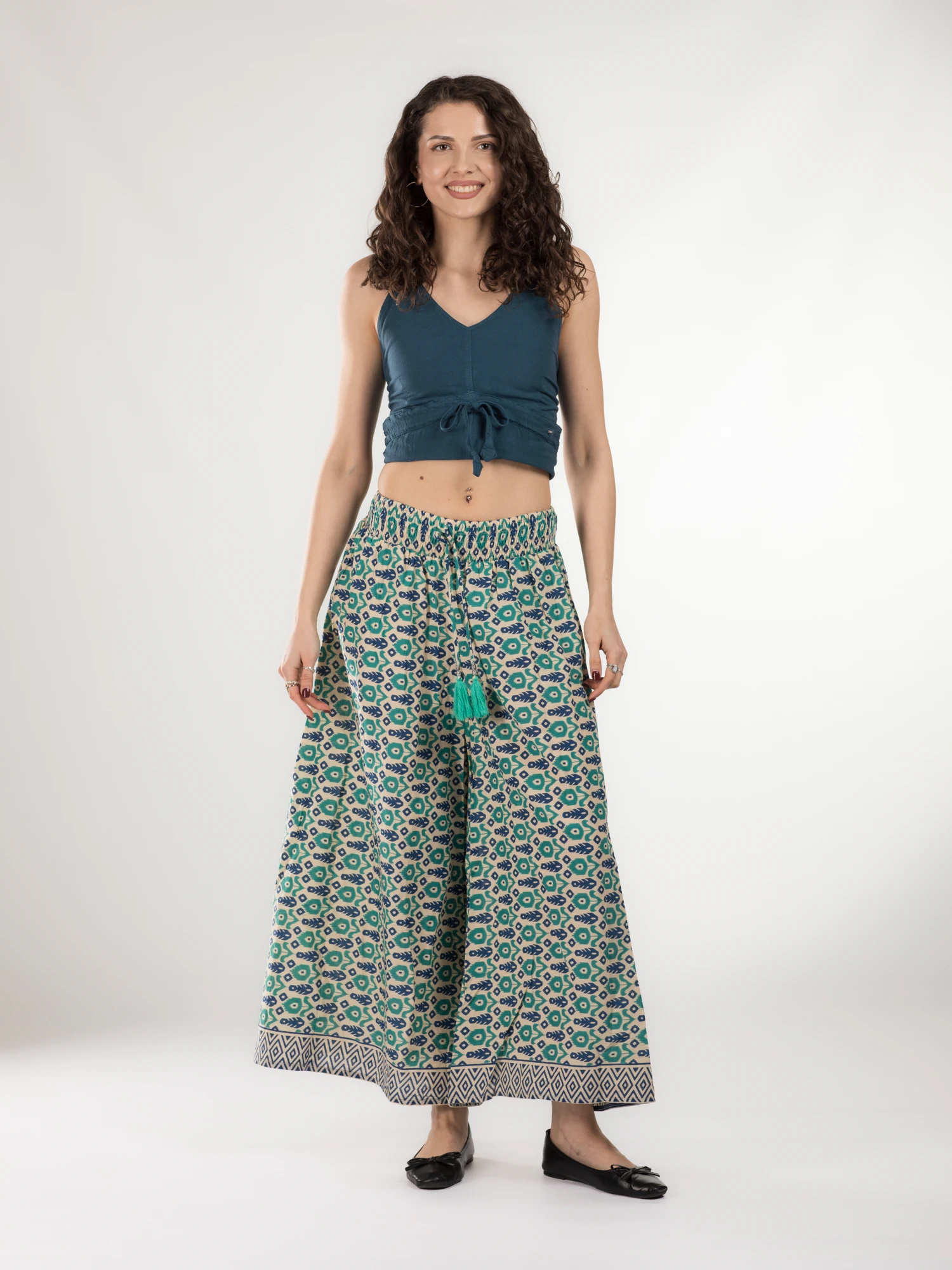 Primavara 2026 - Pantaloni din bumbac evazati cu elastic si snur in talie - Model 23