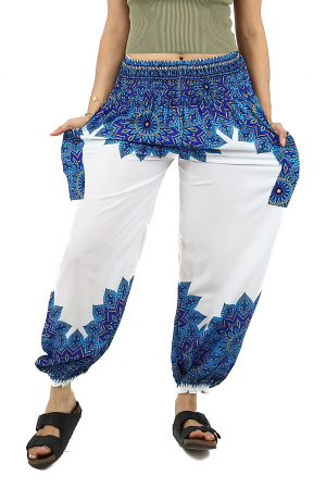 Pantaloni - Pantaloni Jasmine cu print abstract si dungi - Multicolor