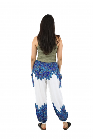 Pantaloni Jasmine cu print abstract si dungi - Multicolor [18]