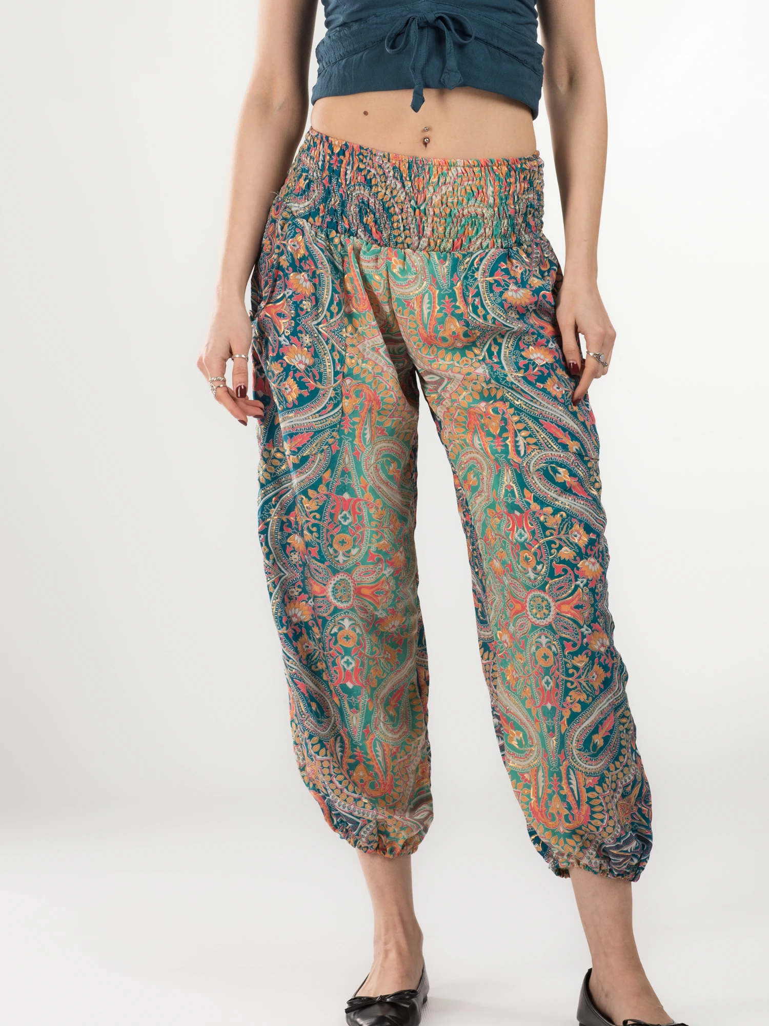 Primavara 2026 - Pantaloni Jasmine din material fluid - Model 8