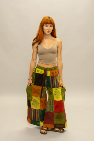 Pantaloni - Pantaloni patch evazați cu șnur în talie - Model Surpriză