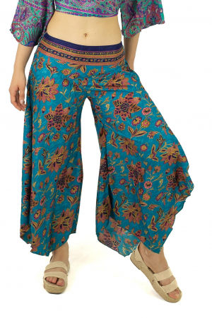Pantaloni - Pantaloni Petal Tips din material fluid - Model 3