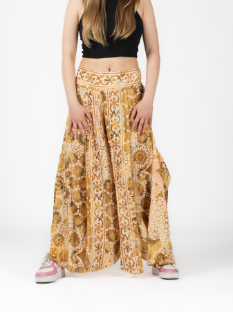Pantaloni - Pantaloni petrecuți din material fluid cu print și fir auriu - Model 23