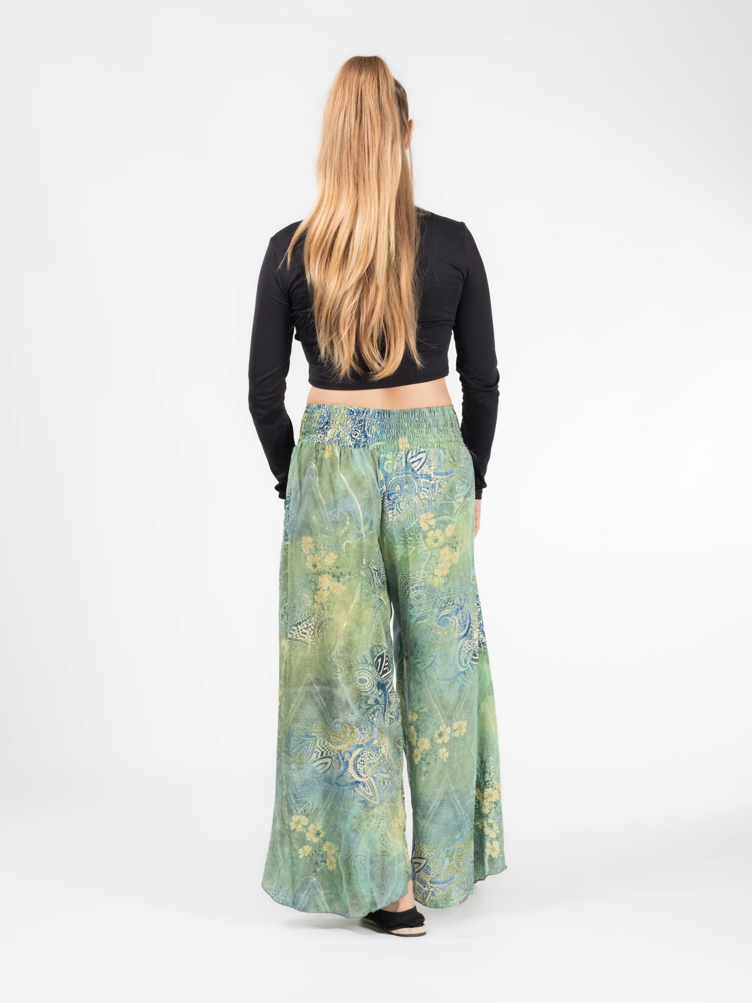 Pantaloni petrecuți din material fluid cu print și fir auriu - Model 24 [2]