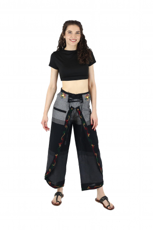 Pantaloni Sary cu broderie - Menta [2]