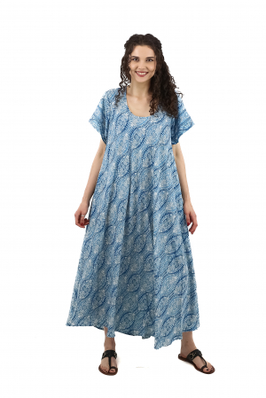 Rochii - Rochie lunga cu buzunare si decolteu rotund - Model 1