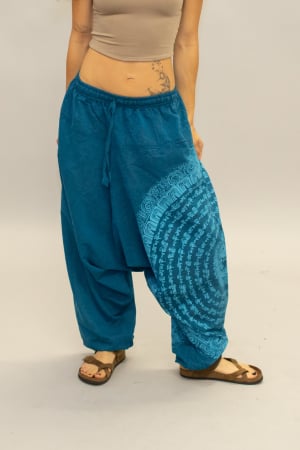 Șalvari - Șalvari din bumbac într-o culoare cu print Mantra - Teal