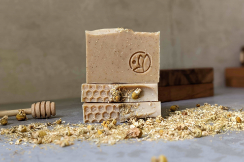 Sapun Natural - Chamomile & Honey [1]