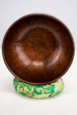 Singing Bowl Tibetan Autentic Forjat manual - Copper Antique, 16,5 cm, 0,889 Kgetan Autentic Forjat manual - Black Golden Border, 18 cm, 0,909 Kg [2]
