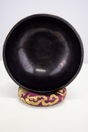 Singing Bowl Tibetan Autentic Forjat manual - Black Golden Borderr,  21 cm, 1,448 Kg [3]