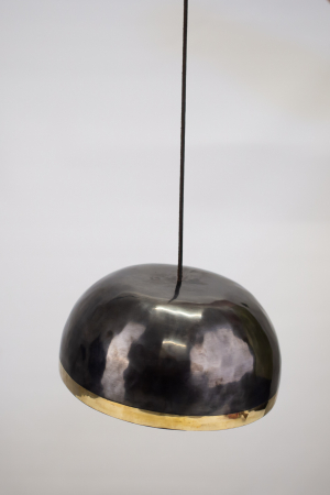BOLURI TIBETANE - Singing Bowl Tibetan Autentic Forjat manual - Suspended Black Golden Borderr, 16 cm, 0,783 Kg