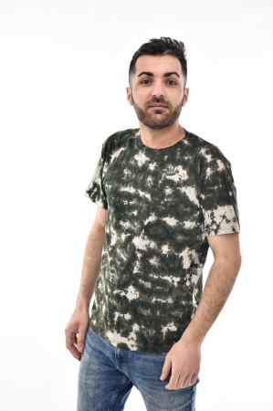 img-attr
