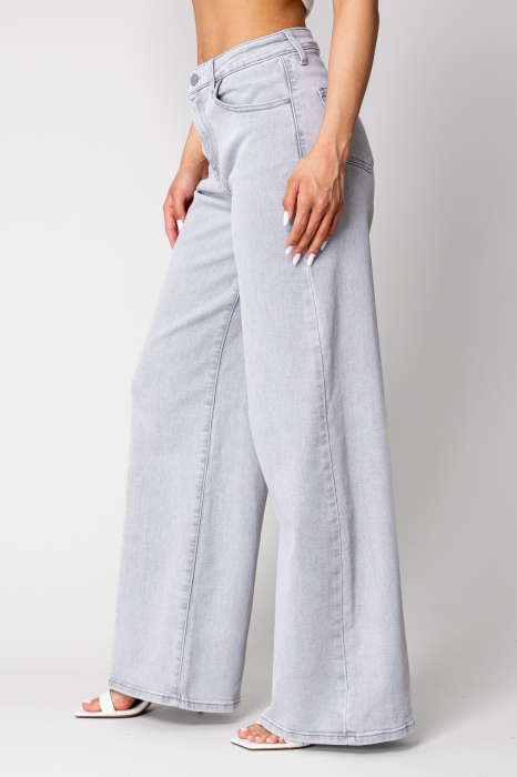 Grey stretch denim jeans [2]