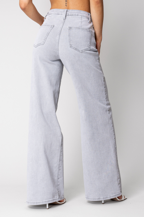 Grey stretch denim jeans [3]