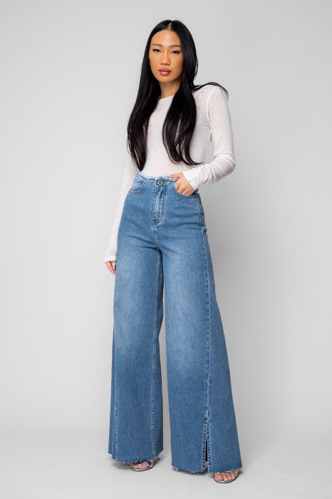 Blue denim wide leg jeans [5]