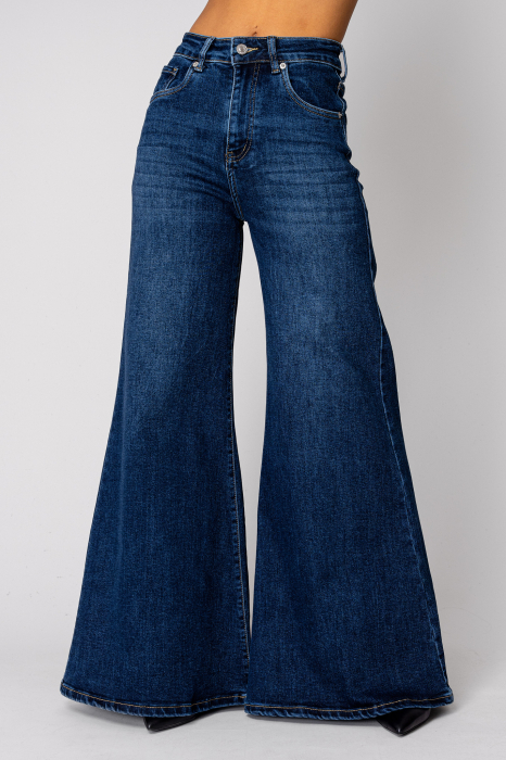 Dark Blue denim flared elastic jeans [1]