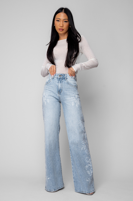 Blugi largi cu model floral si pietricele Light Blue [5]