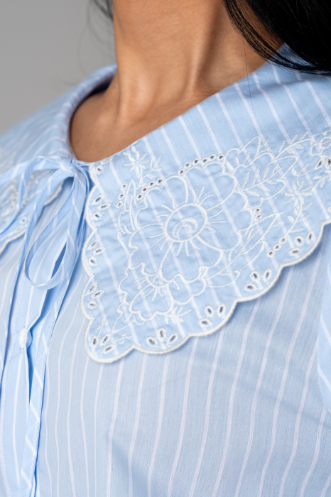 Shirt with long sleeves and embroidered collar Blue/White [4]