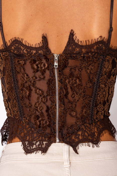Brown lace corset [3]