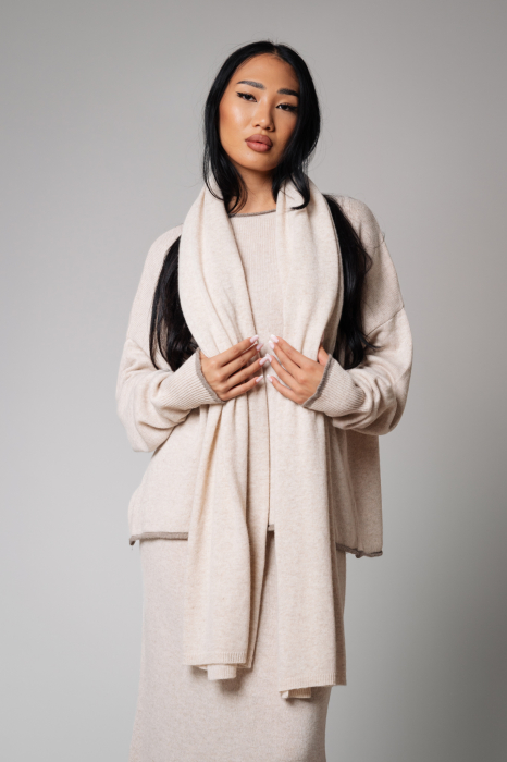 Scarf Beige [2]