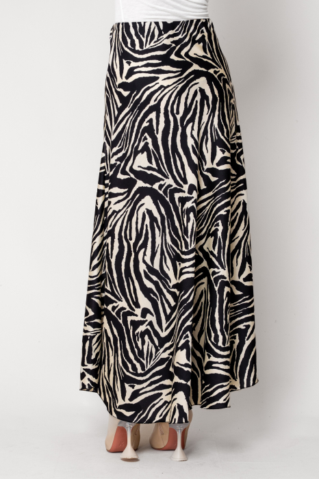 Black long skirt - Copie [2]