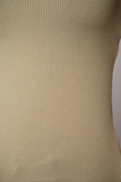 Maiou dama Olive [4]