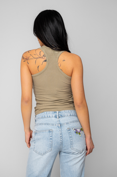 Maiou dama Olive [3]