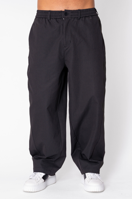 Pantaloni lungi Oversized cu nasture Black