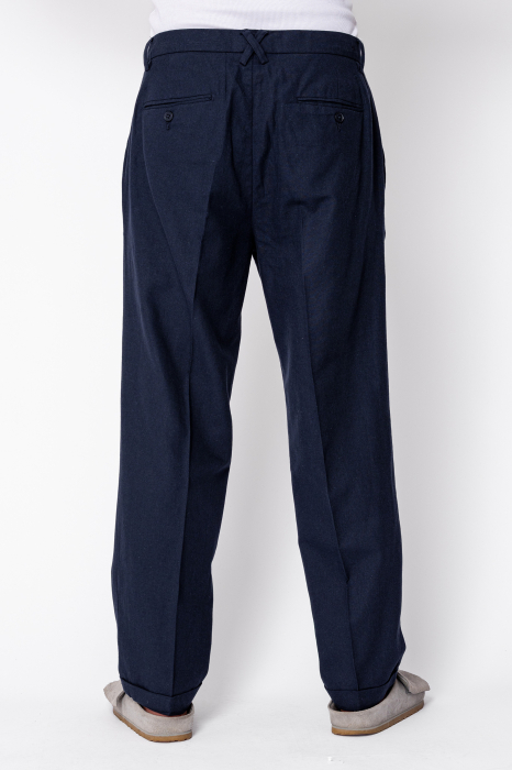 Pantaloni lungi din IN cu nasture si tiv intors Navy [3]
