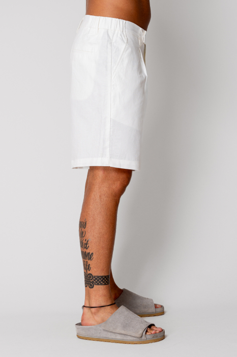 IN shorts with botton closure White [3]