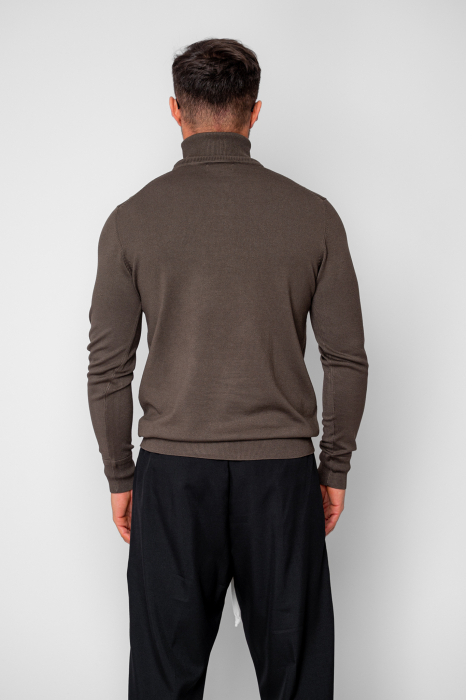 Pulover cu guler inalt Brown [3]