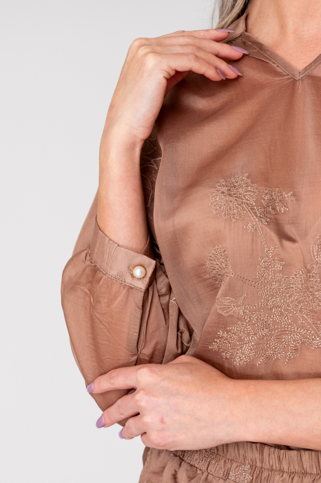 Set bluza si pantalon scurt cu broderie Brown [5]