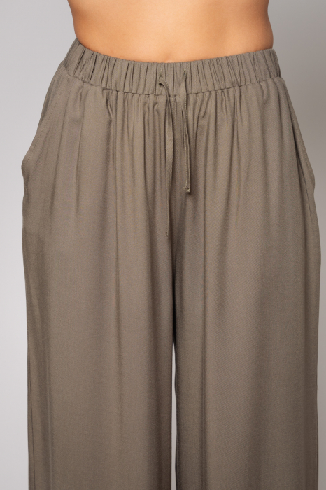 Gabrielle Kaki Shirt and Long Pants Set [5]