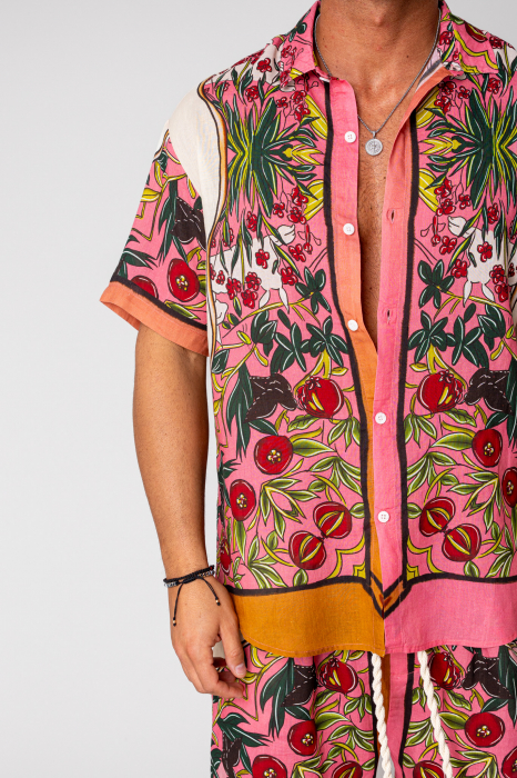 Multicolored shirt and short pants set [5]