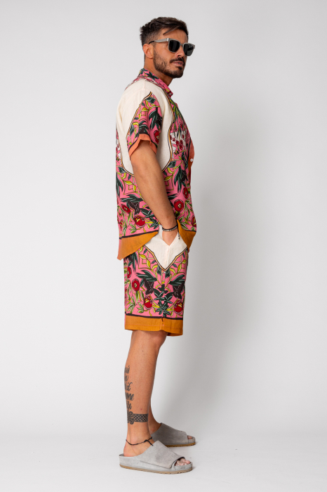Multicolored shirt and short pants set [3]