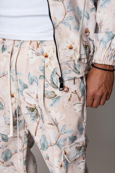 Set Hanorac cu fermoar si Pantalon lung cargo din reiat flower Cream [5]
